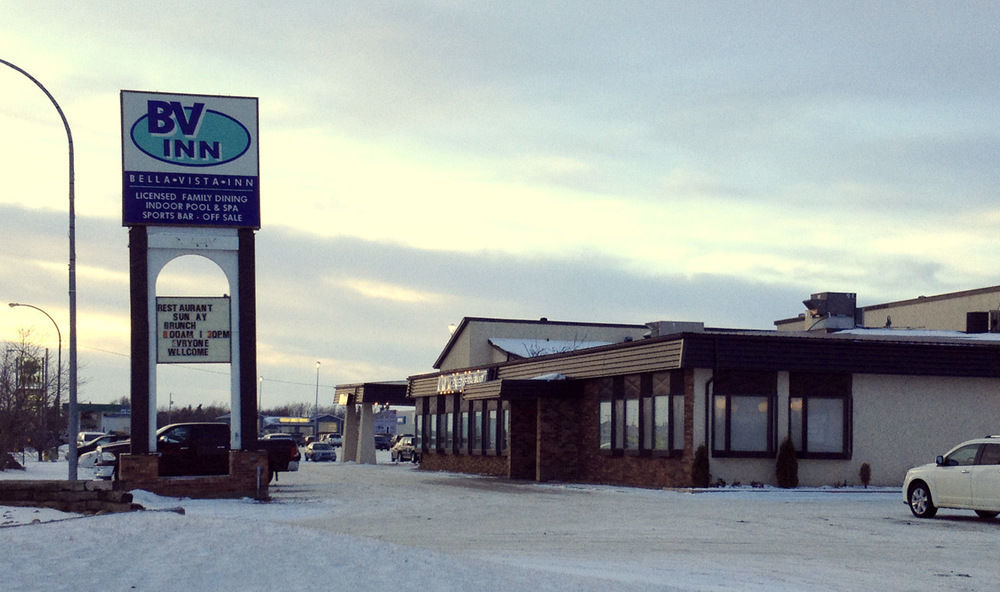 Bella Vista Inn Humboldt Екстериор снимка