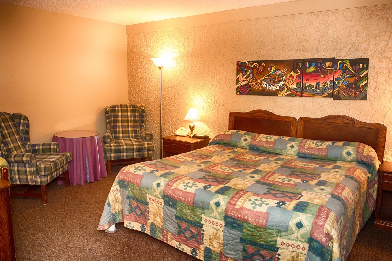 Bella Vista Inn Humboldt Стая снимка