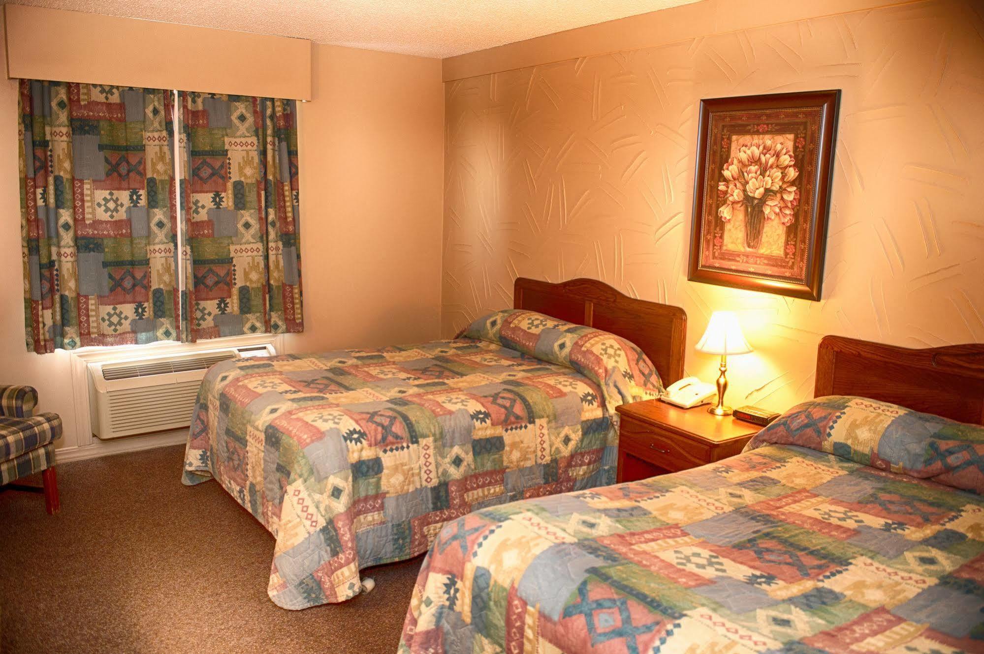 Bella Vista Inn Humboldt Екстериор снимка